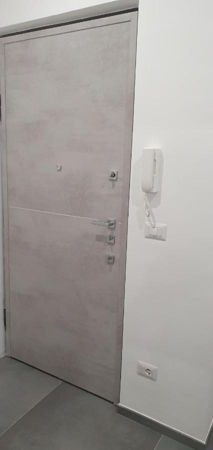 טורינו Appartamento Centro Metro Bernini Porta Susa Politecnico Juventus Stadium מראה חיצוני תמונה