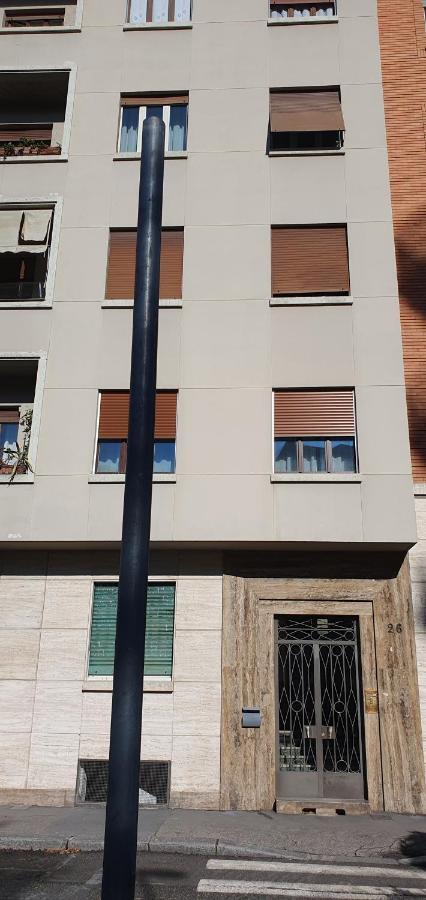 טורינו Appartamento Centro Metro Bernini Porta Susa Politecnico Juventus Stadium מראה חיצוני תמונה